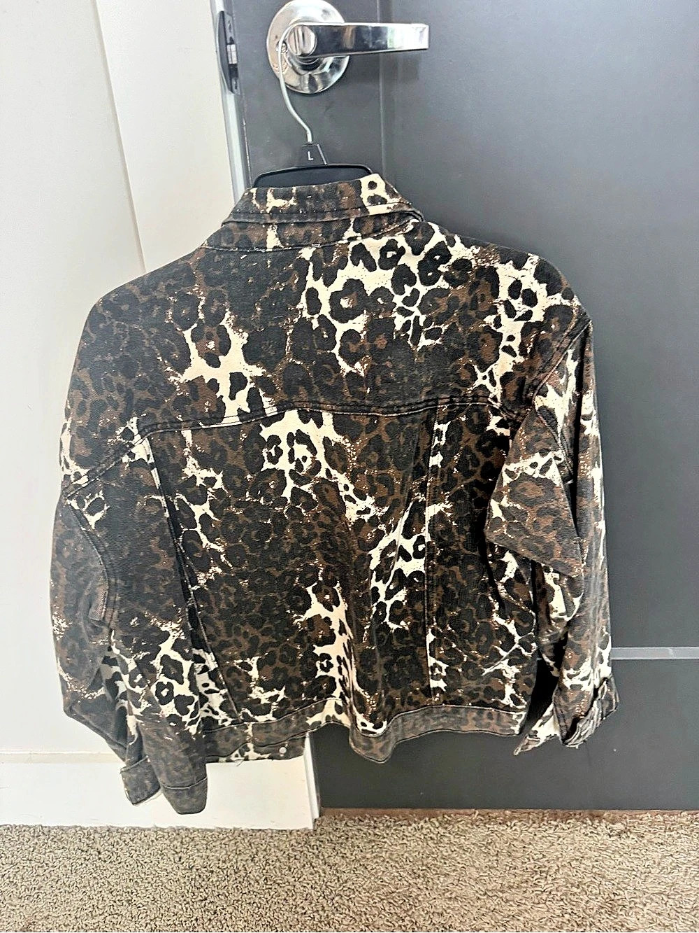 PROMESA Cheetah Animal Print Denim Jacket in Brown & Cream Size Medium